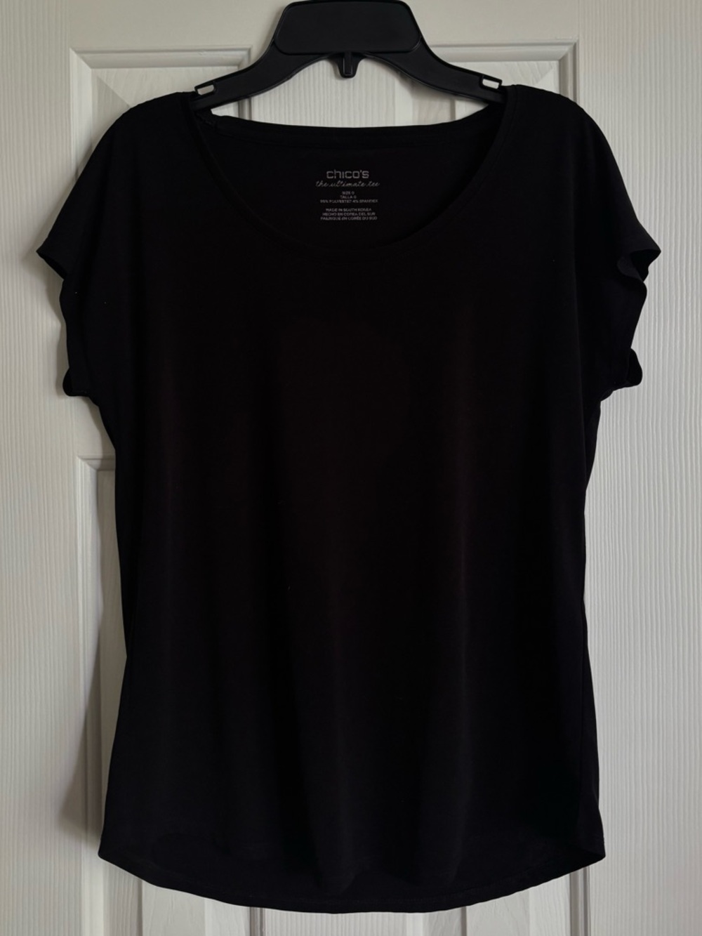 Chico's Black Short Sleeve Scoop-Neck Tee